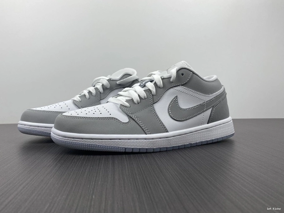 1 Jordan Grey Wolf Low (W) - DC0774-105 0831